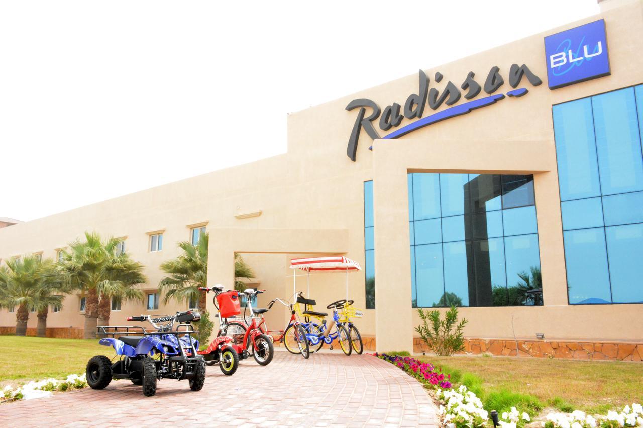Radisson Blu Resort, Al Khobar ฮาล์ฟมูนเบย์ ภายนอก รูปภาพ Radisson Hotel, Riyadh