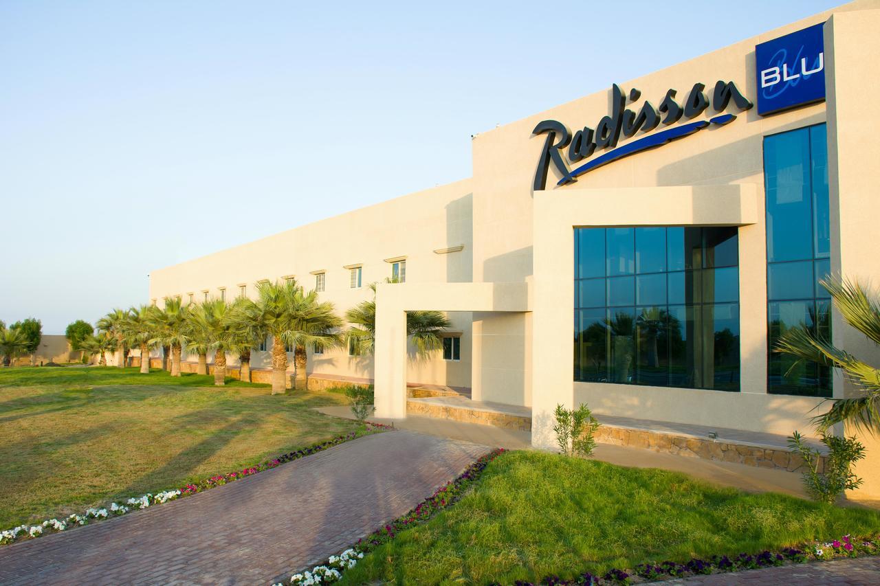 Radisson Blu Resort, Al Khobar ฮาล์ฟมูนเบย์ ภายนอก รูปภาพ Radisson Blu Hotel, Riyadh