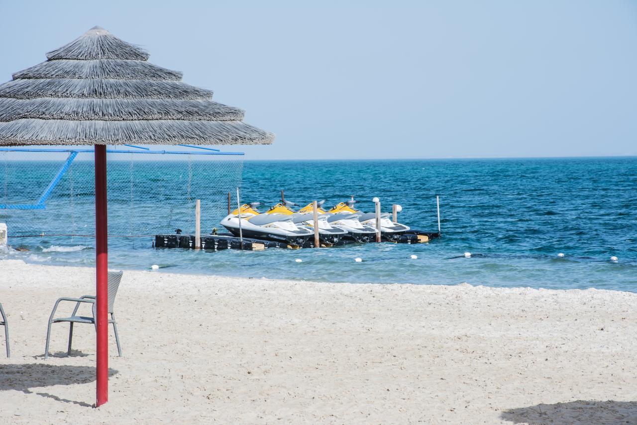 Radisson Blu Resort, Al Khobar ฮาล์ฟมูนเบย์ ภายนอก รูปภาพ Beach in Pomorie