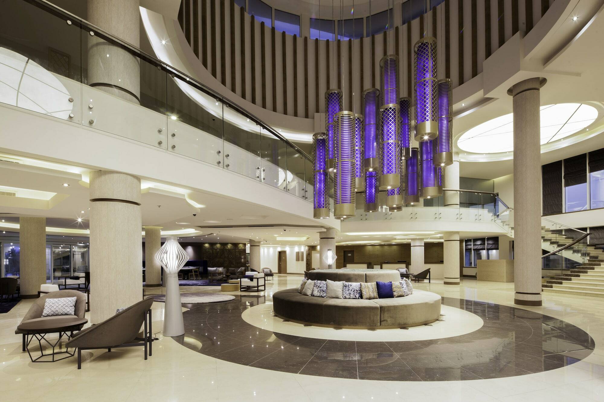 Radisson Blu Resort, Al Khobar ฮาล์ฟมูนเบย์ ภายนอก รูปภาพ The lobby of the hotel