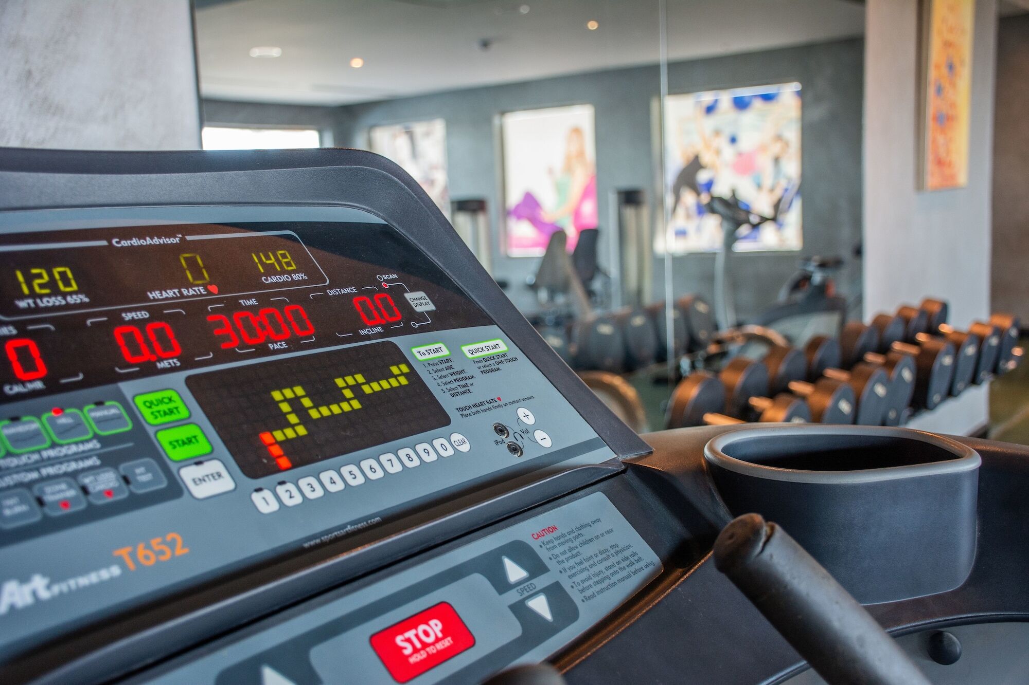 Radisson Blu Resort, Al Khobar ฮาล์ฟมูนเบย์ ภายนอก รูปภาพ Treadmill console