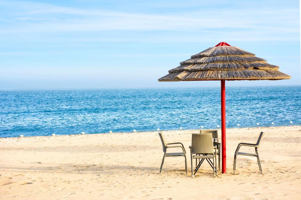 Radisson Blu Resort, Al Khobar ฮาล์ฟมูนเบย์ ภายนอก รูปภาพ Beach in the city of Fortaleza